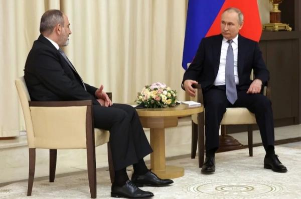 Путин и Пашинян обсудили работу Армянской АЭС