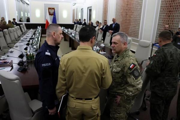 Промазали. Натовская ракета вместо дрона попала в жилой дом