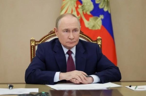Путин поддержал идею выдачи гектара земли в новых регионах участникам СВО