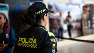 pjat-chelovek-pogibli-i-vosem-postradali-v-rezultate-bunta-v-policii-v-kolumbii-c3b6693.jpg