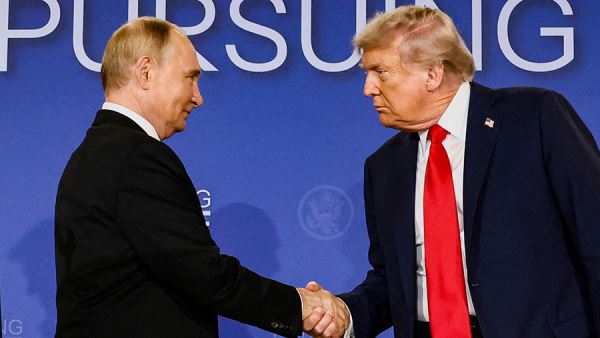 Трамп не счел ошибкой встречу с Путиным на Аляске