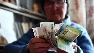 v-socfonde-rasskazali-o-povyshenii-vyplat-rabotajushhim-pensioneram-5e2bbe4.jpg