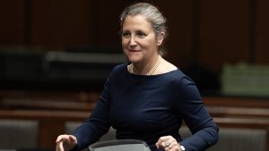zaharova-ocenila-naznachenie-friland-specpredstavitelem-kanady-po-ukraine-361d755.jpg